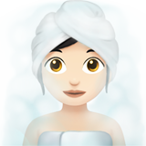 Frau in Dampfsauna: helle Hautfarbe