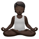 Person im Lotossitz: dunkle Hautfarbe
