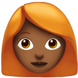 Frau: mitteldunkle Hautfarbe, rotes Haar