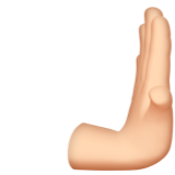 nach rechts schiebende Hand: helle Hautfarbe