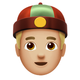 Mann mit chinesischem Hut: mittelhelle Hautfarbe