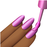 Nagellack: mitteldunkle Hautfarbe