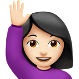 Frau mit erhobenem Arm: helle Hautfarbe